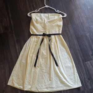 Pale yellow  Strapless Sun dress